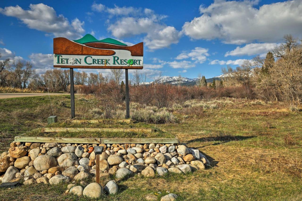 Cozy Driggs Condo With Hot Tub And Ski Shuttle Service Exterior photo