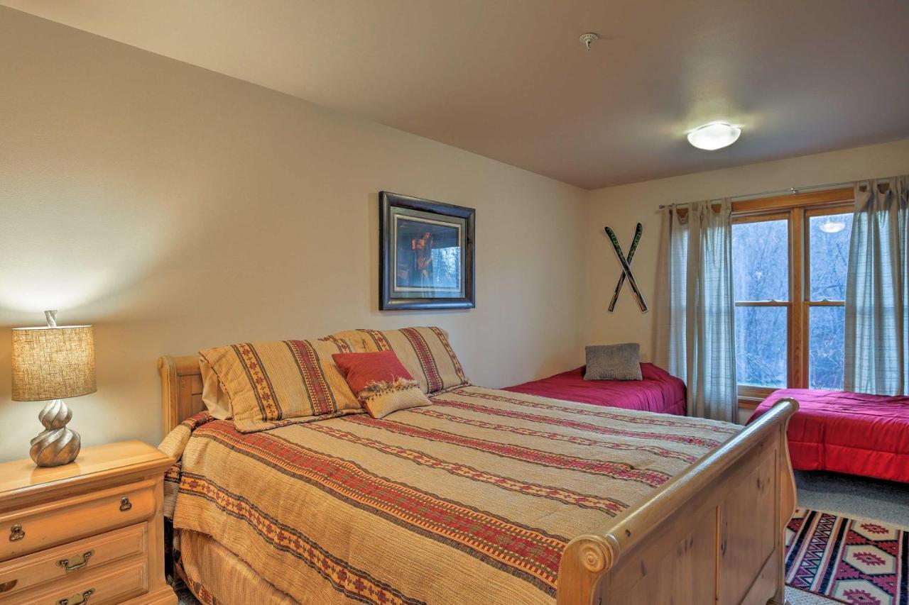 Cozy Driggs Condo With Hot Tub And Ski Shuttle Service Exterior photo